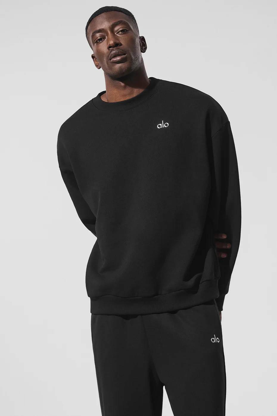 Accolade Crew Neck Pullover